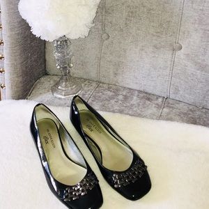 Anne Klein black & silver flats